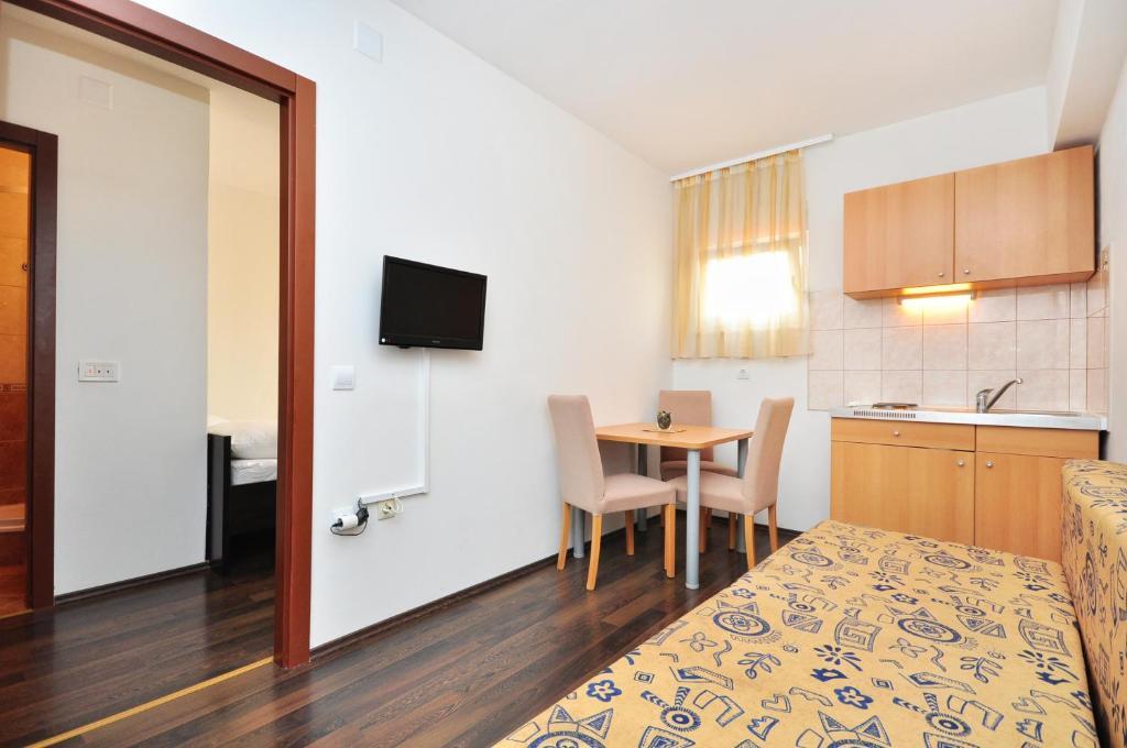 Apartment House Jerko Kaštela Εξωτερικό φωτογραφία